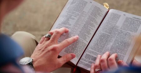 Versículos da Bíblia: Um Tesouro de Sabedoria e Inspiração