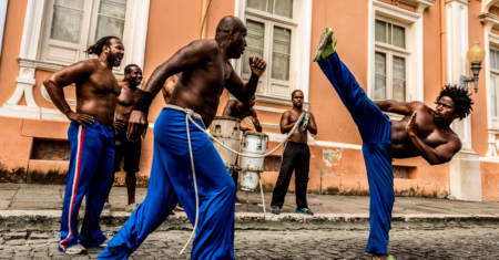 Culturas Afro-Brasileiras: Um Mosaico de Herança e Identidade